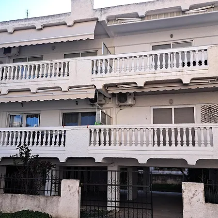 Enjoy & Rest Peraía