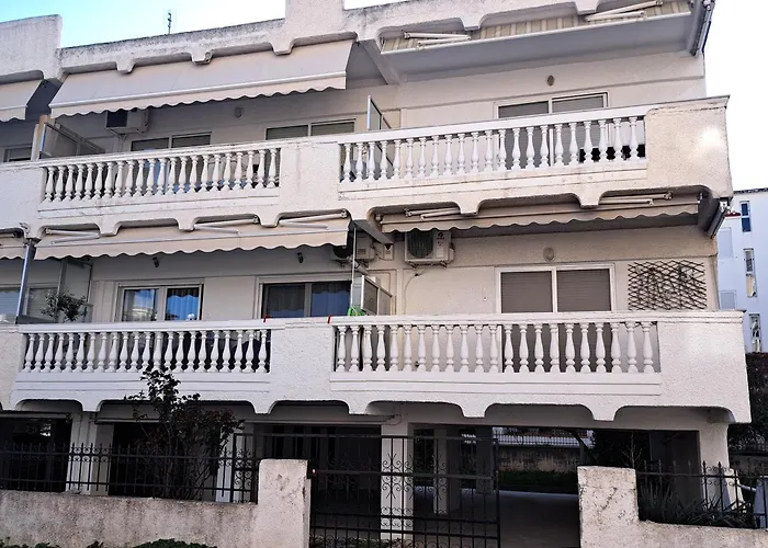 Enjoy & Rest Peraía